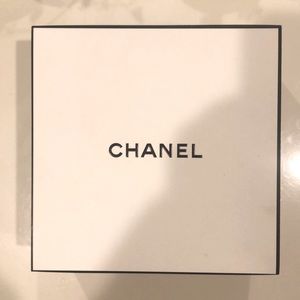 🐝5 for $25 🐝 Original Chanel box